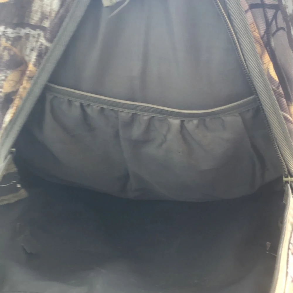 GOODYEAR CAMO BACKPACK • GUC - Picture 13 of 17